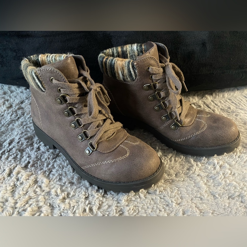 Brown ankle boots